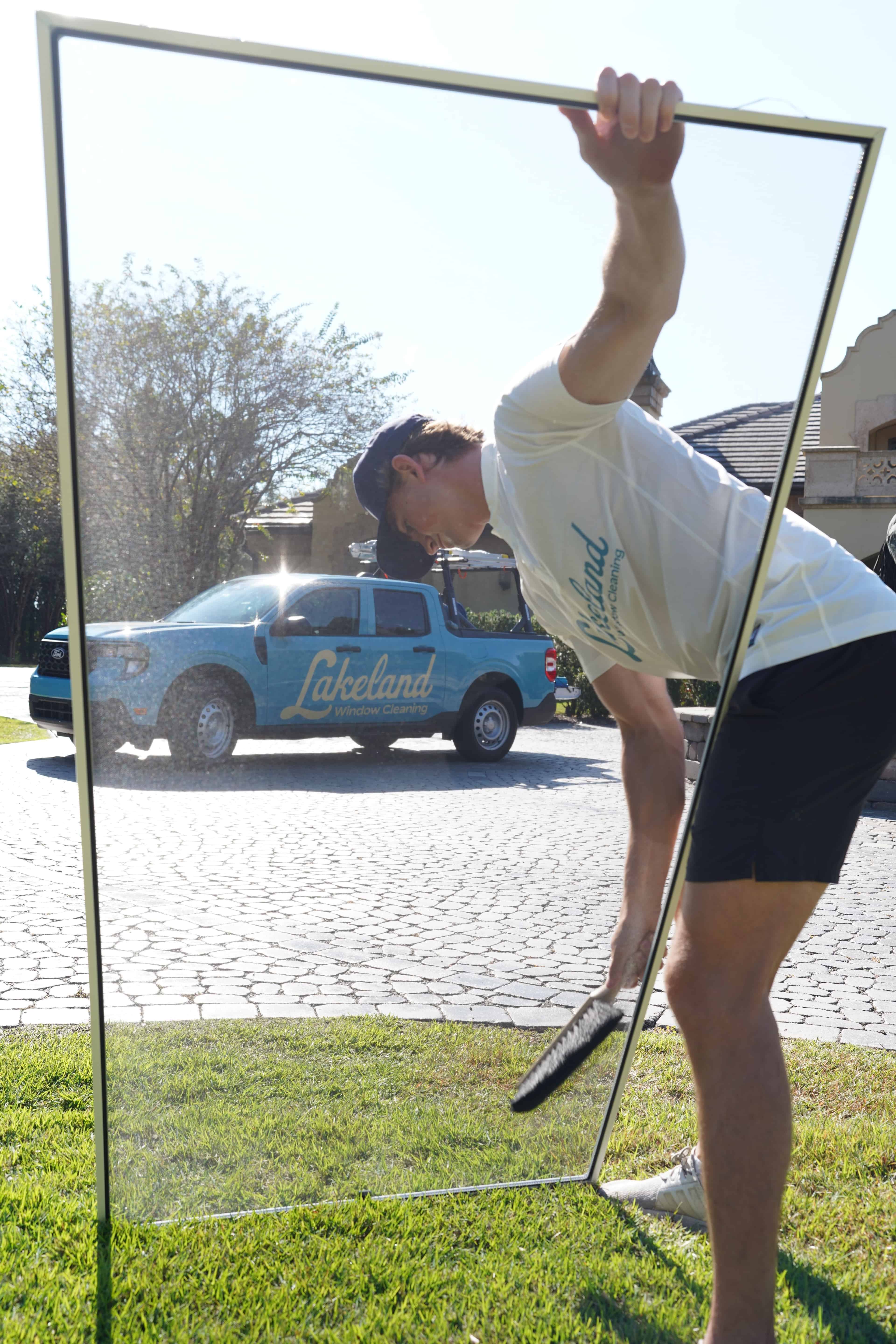 Screen Cleaning Services image