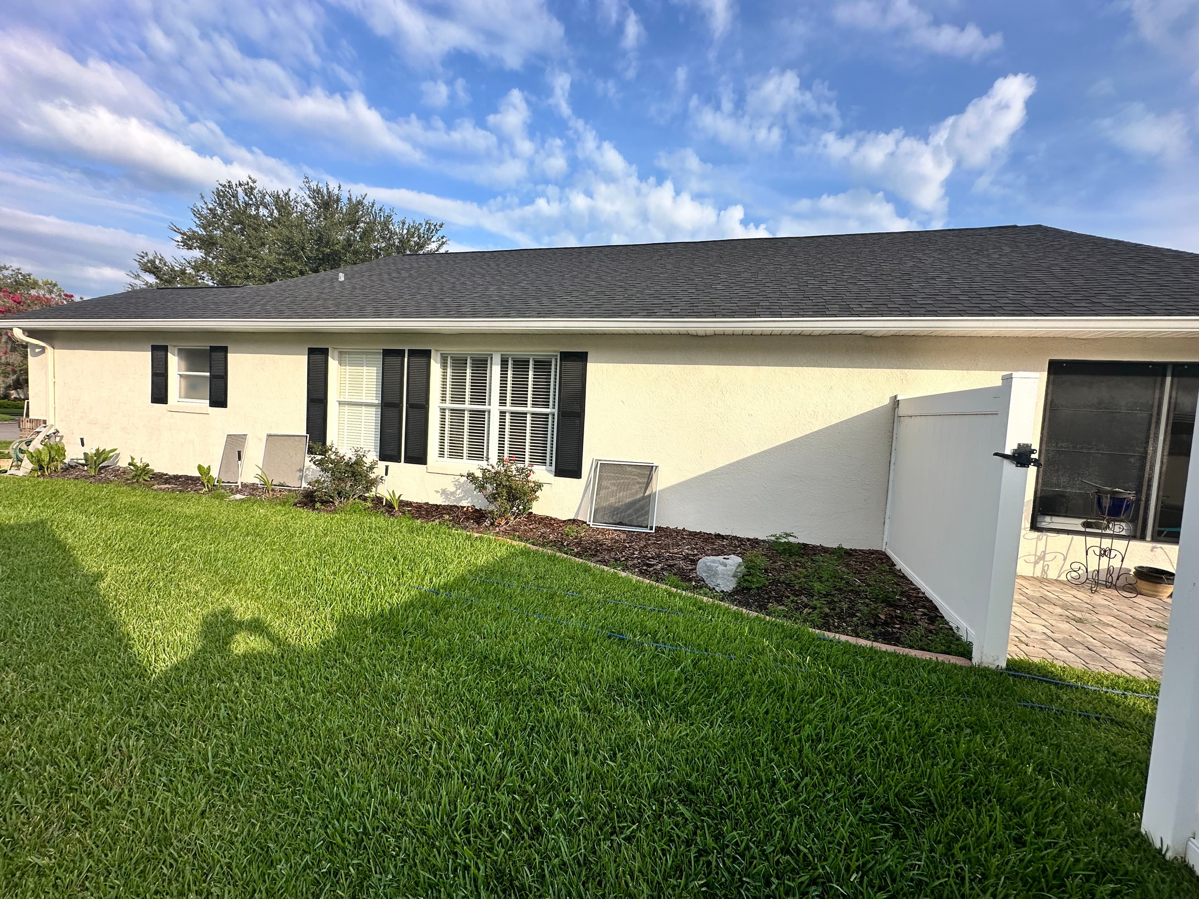 Project Exterior Window Cleaning That Makes a Lakeland Home Shine image