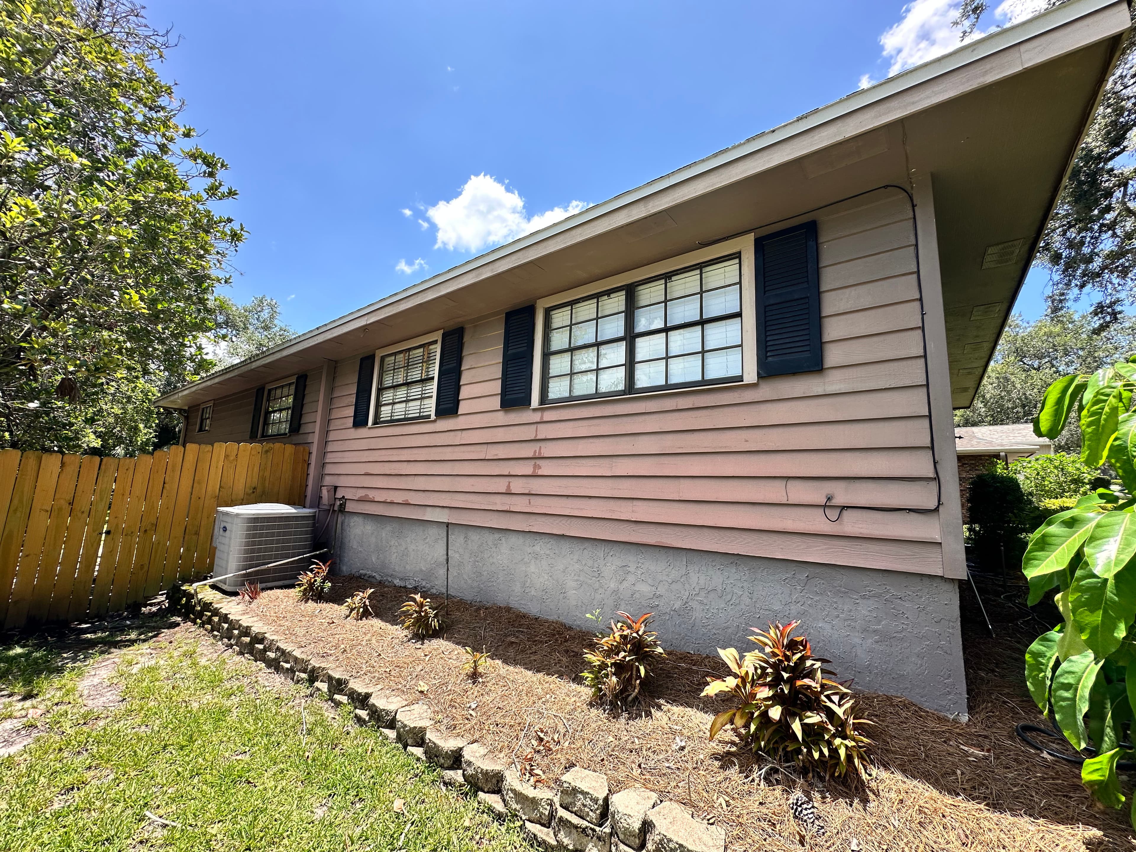 Project Exterior Window Cleaning That Actually Makes a Difference in Lakeland image