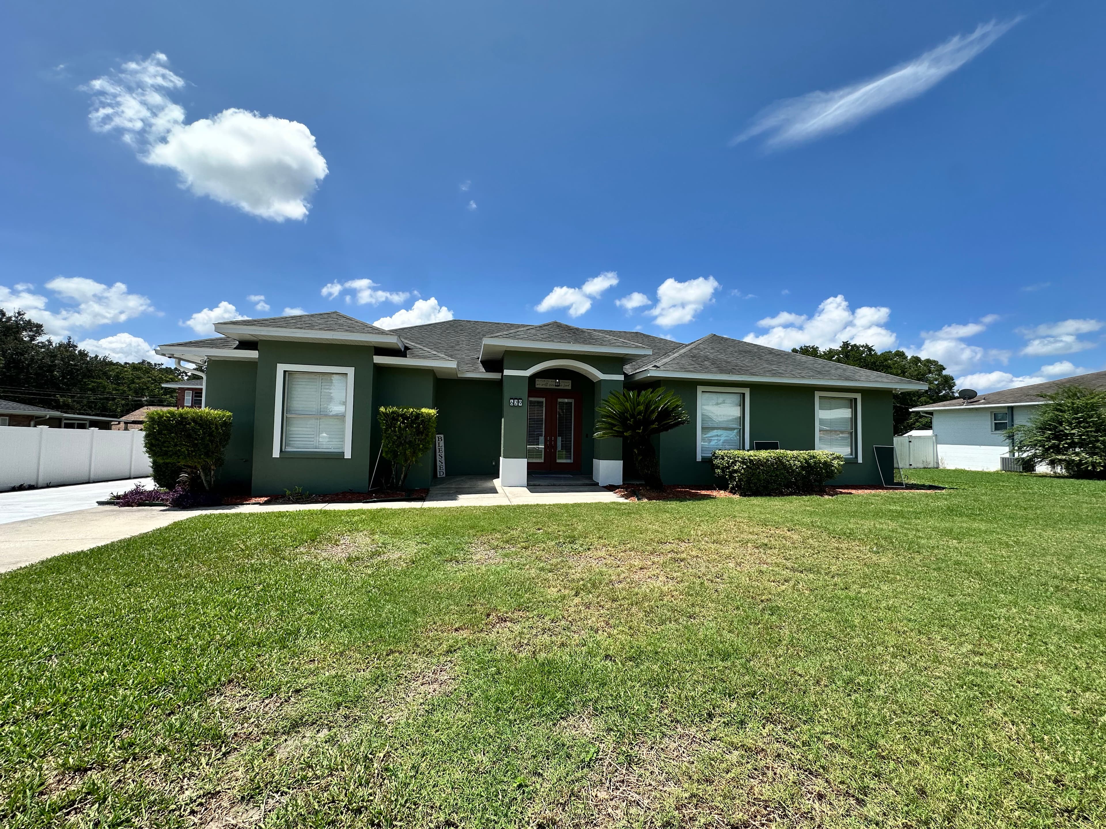 Project A Clean Exterior Makes Your Whole Home Look Sharp image