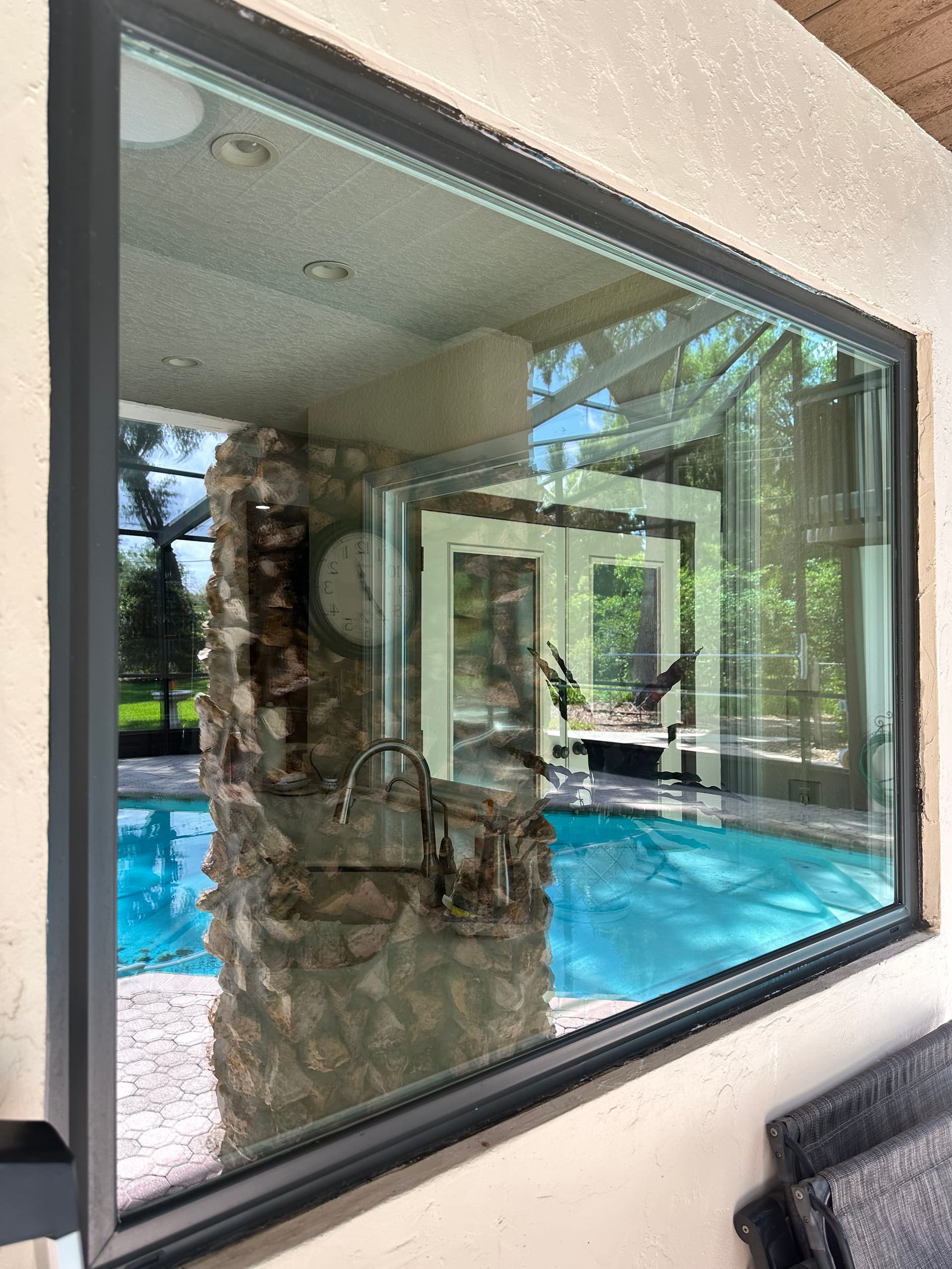 Clean Windows That Actually Do Justice to Your View image