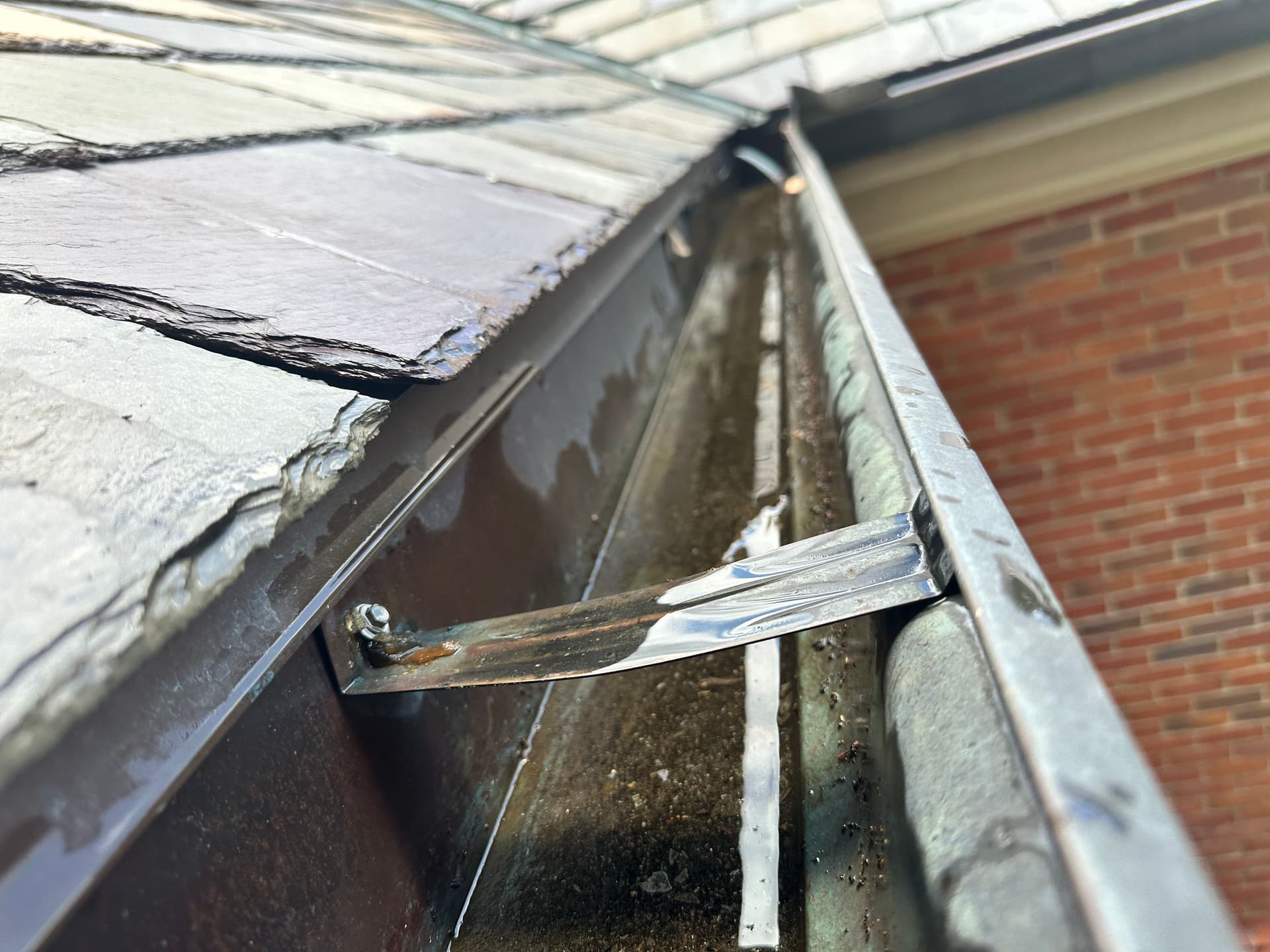 Standing Water in Your Gutters Is Never a Good Sign image