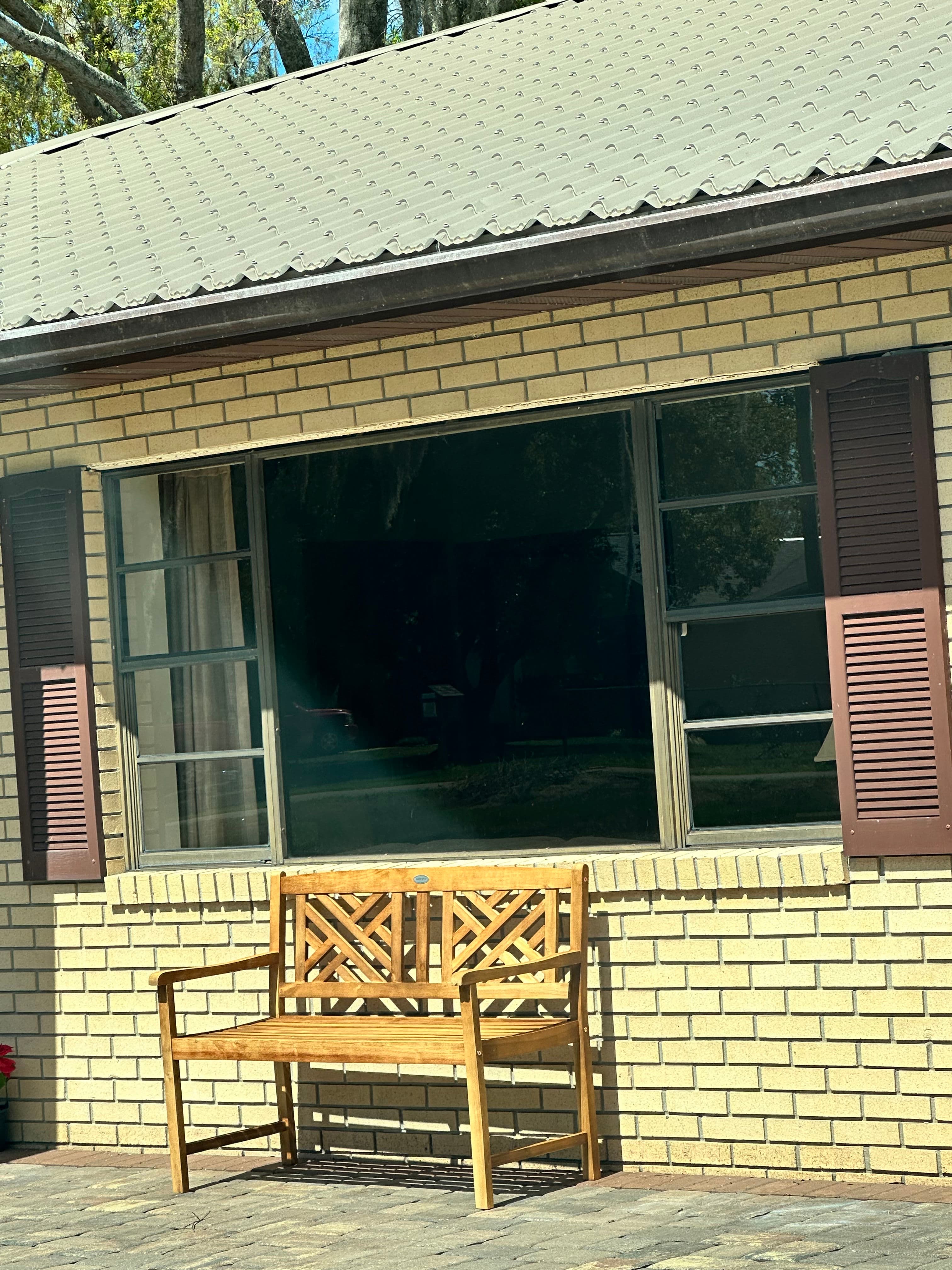 Project Sparkling Window Refresh for a Cozy Home image