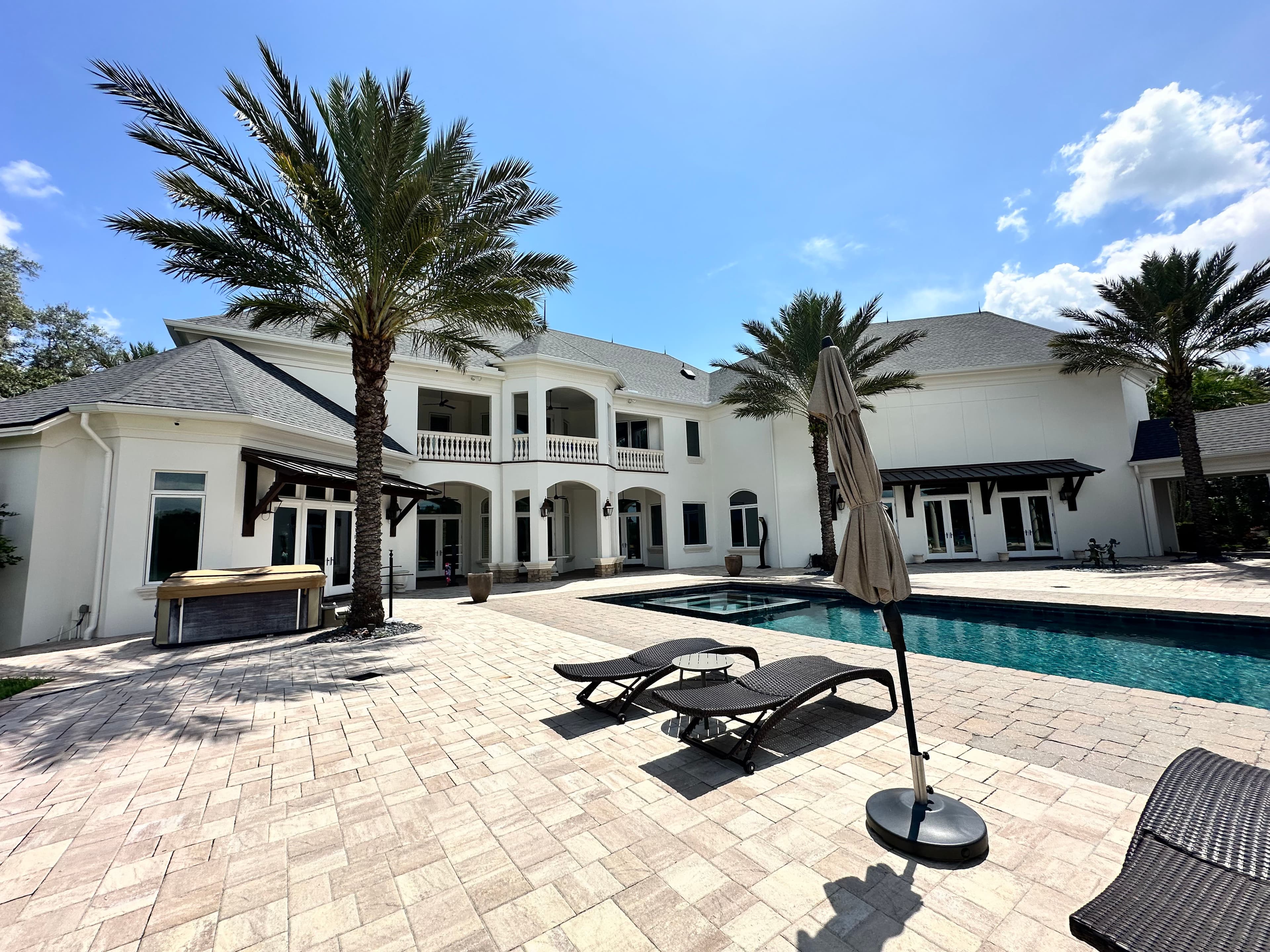 Project Crystal-Clear Curb Appeal at This Lakeland Home image