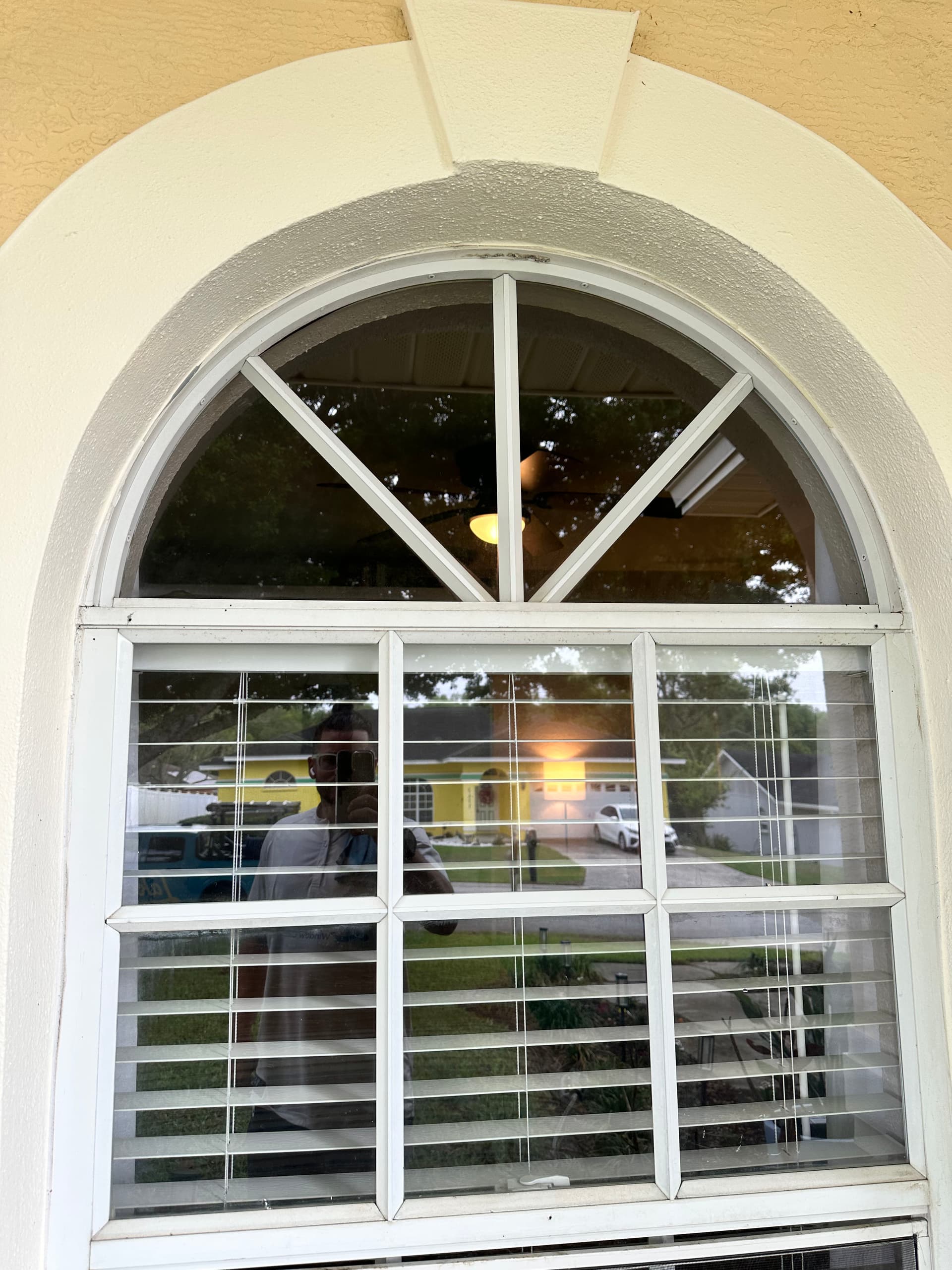 Enhance Your Space with Spotless Exterior Windows image